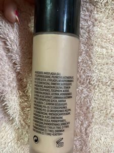 New Mac Huda Beauty Foundation And Corrector Copy