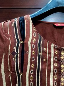 W Kurti