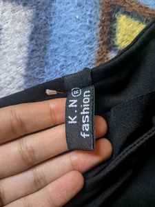 New Korean Black Top