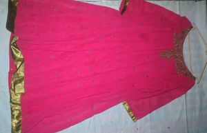 Elegant pink gaun silk
