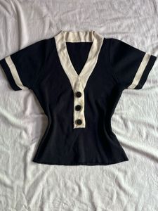 Black Fitted Top