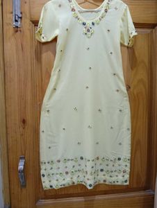 Yellow Kurta With Beads &amp; Stones Works
