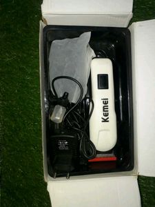 Kemei Trimmer