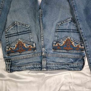 Low Waist Y2K Straight Fit Denim