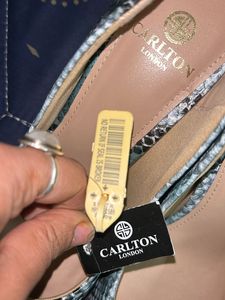 Carlton London at just 1200