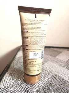 Khadi Essentials Charcoal Face Wash - 100 ML