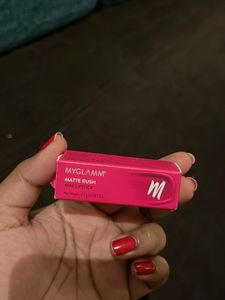 Myglamm New Libiza Shade Lipstick