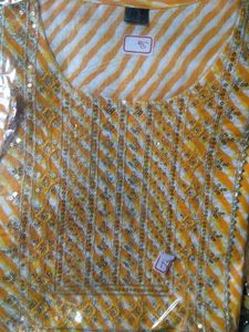 Yellow  Kurties