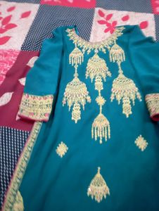 Beautiful Stone And Thread Embrioded Kurta