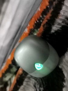 Wireless Earbuds - Green