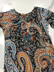 Elegant Paisley Print Kurta pant size s
