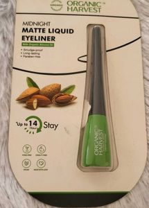 MIDNIGHTMATTE LIQUID EYELINER