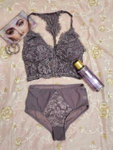 Lace Lingerie Set