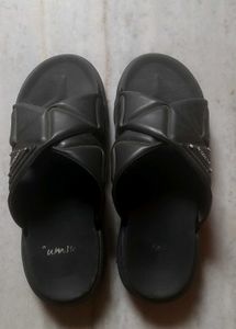 Women&#39;s Filpflops &amp; slippers