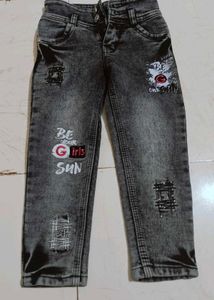 Girls&#39; Distressed Wash Jeans
