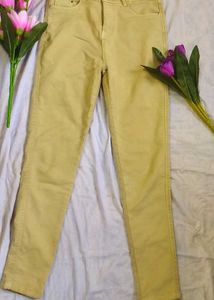 BEIGE JEANS