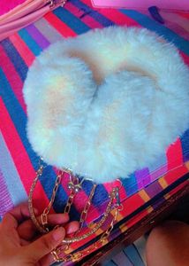 Fluffy Clutch