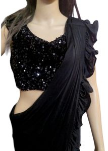 Price Drop💦💦Ruffled Lycra One Min Saree🌸💕