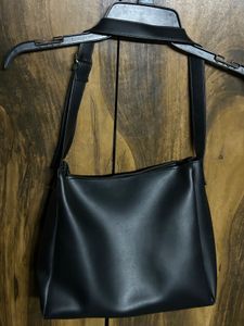 Adjustable Tote Bag