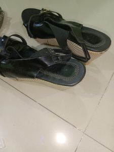 Black Sandal