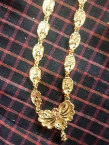 Elegant Gold-toned Necklace