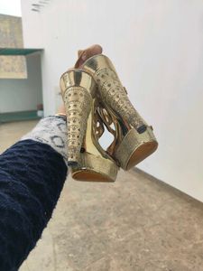 Sandal