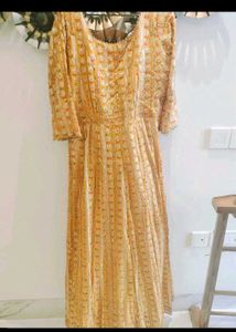 Elegant Ethnic Dress With Dupatta