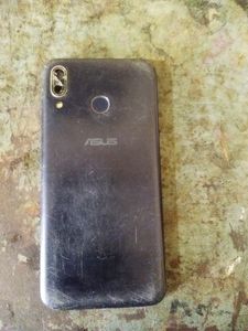Asus Zenfone Death Phone