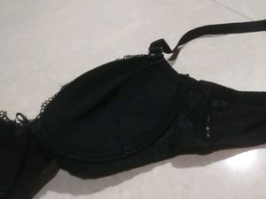 Style Black Bra