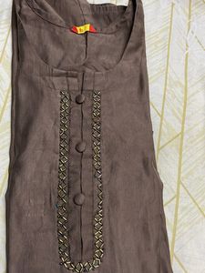 Elegant Vertician  Brown Kurta