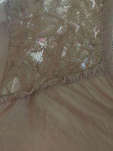 Oversized Fitted Lace T-shirt
