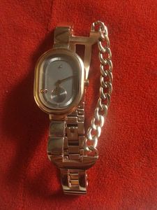 Fastrack Gold Women&#39;s Watch