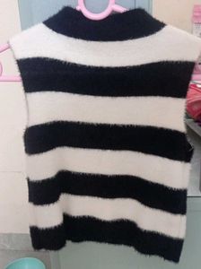 Striped Sleeveless Top