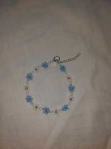 Blue Flower Beaded Bracelet