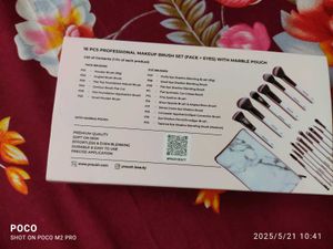 Praush beauty 16 Face And Eyes brush