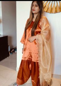 Elegant Salwar Suit Set