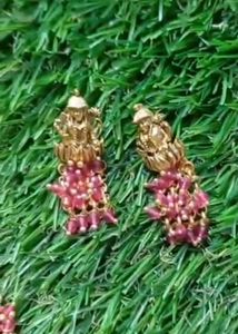 Designer Neck Piece With Earrings