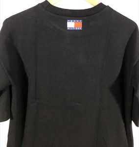 Tommy Black Oversized Crop T- Shirt