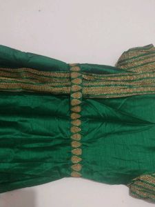 Women&#39;s Gown With Attached Dupatta And Waist Belt