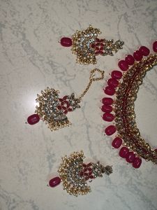 Necklace Set