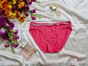 🇳🇿💫💗imported Pink Lace Trim Briefs