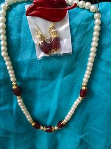 Pearl Necklace &amp; Earring Set