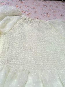 Puff Sleeve Crop Top Cream In Colour 💫