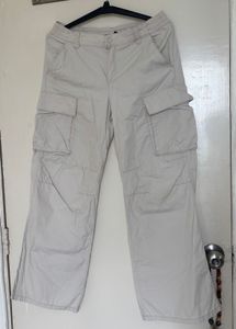 H&M HIGH RISE TROUSER
