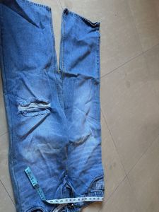 Vintage High-Waisted Jeans