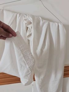 Elegant White Embroidered Kurta Shalwar