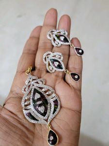 Pendant Set