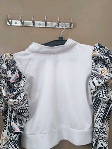 Stylish Puff Sleeve Crop Top💃💟