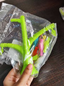Twin Cutter With Peeler And Bird Fruit Fork