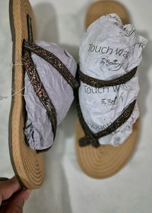 Brand New Women&#39;s Flat Chappal